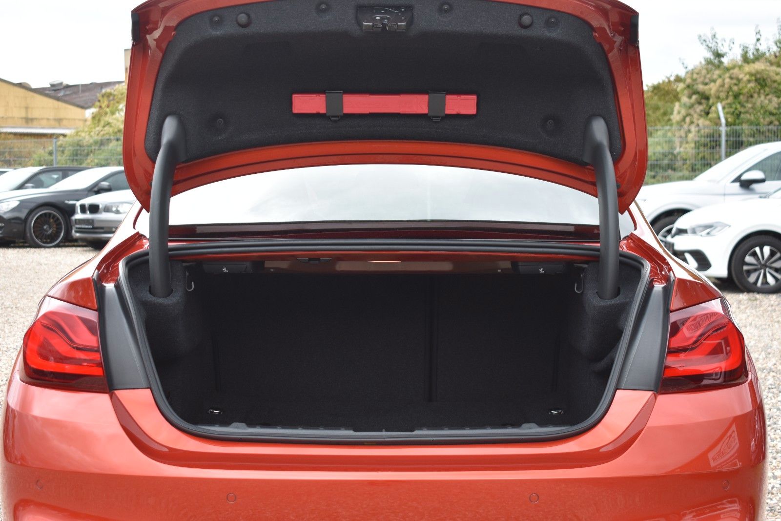 Fahrzeugabbildung BMW M4 Coupe Competition/HUD/Shadow/Carbon/DKG