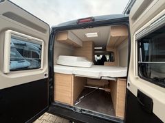 Roadcar R 600*AHK*RFK*MARKISE*