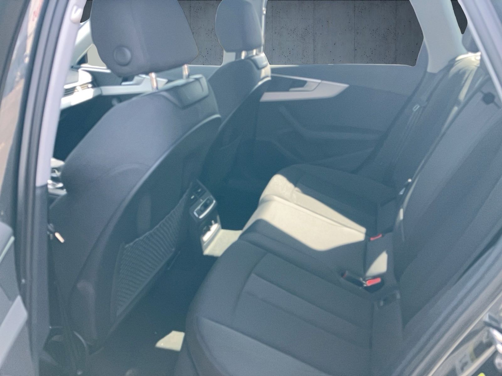 Audi A4 - Bild 13