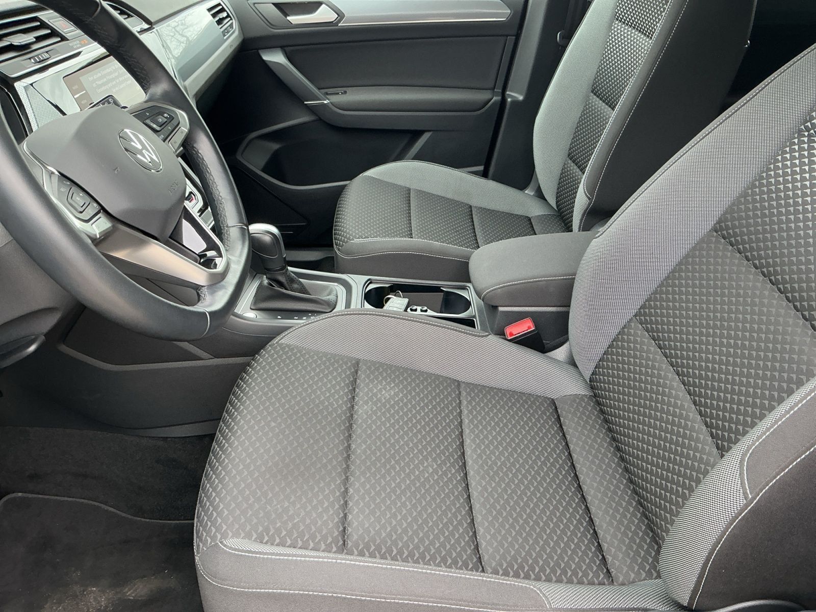 Volkswagen Touran - Bild 12