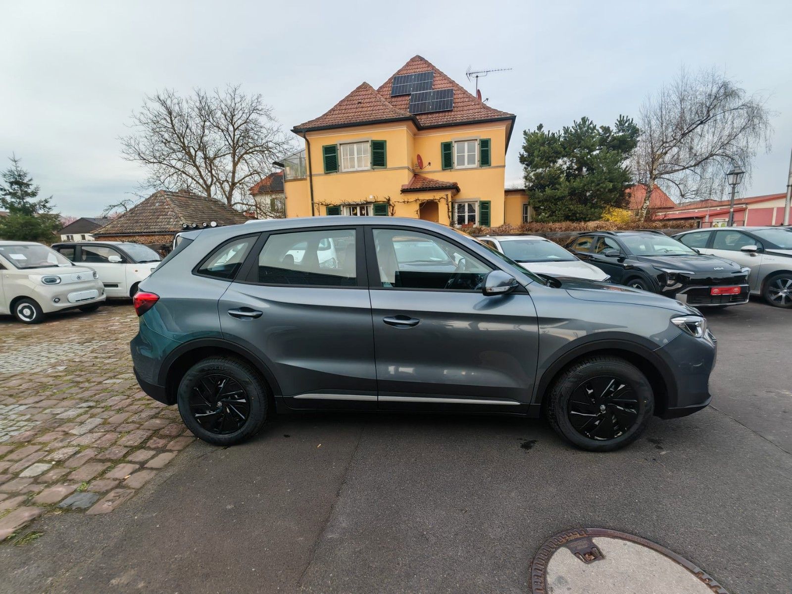 MG ZS