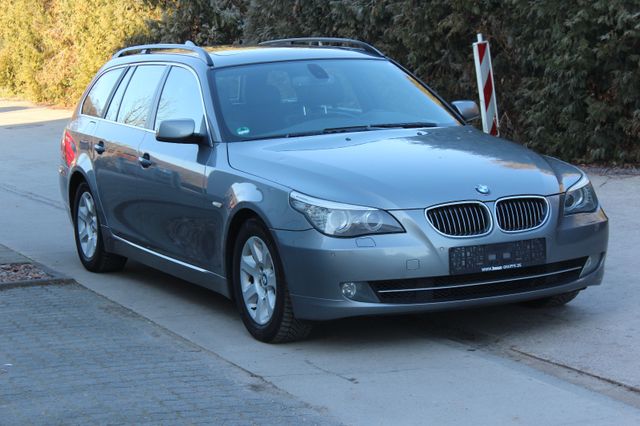 BMW 530 Baureihe 5 Touring 530d+Navi+Pano+Xenon