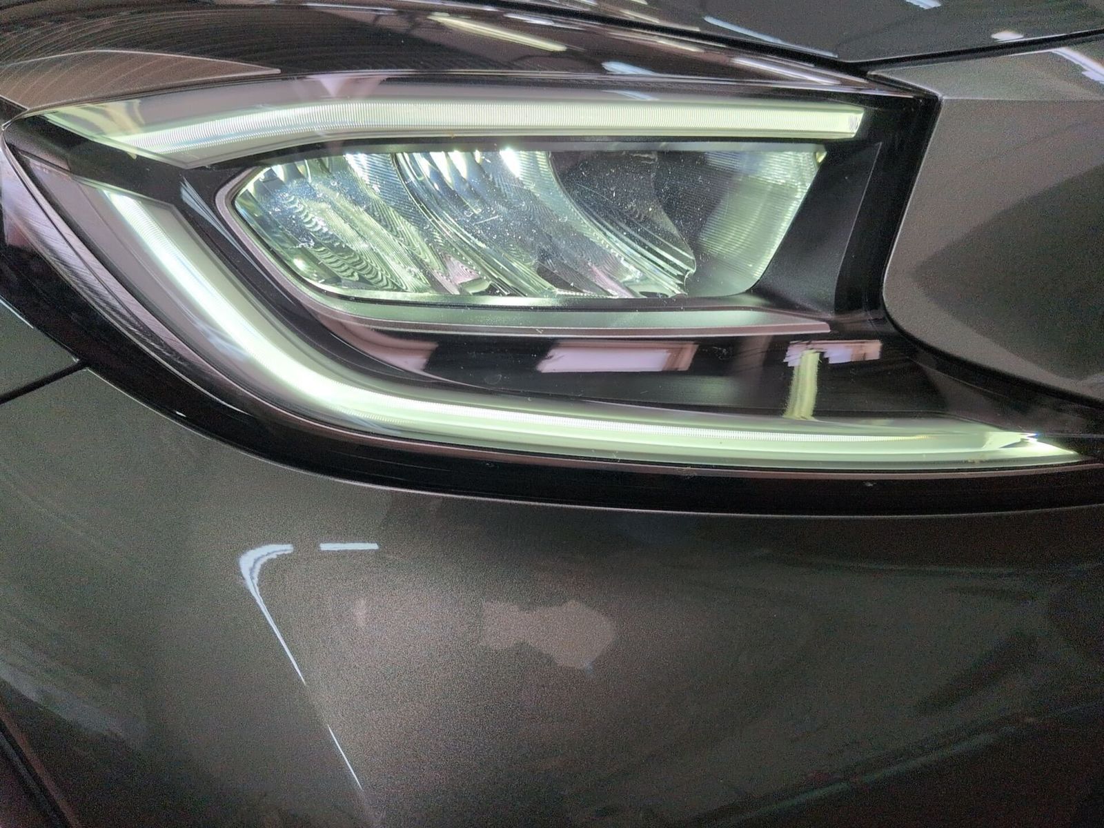 Fahrzeugabbildung Toyota Aygo X 1.0 Explore CVT AUT. KlimaA,LED,Navi,SHZ