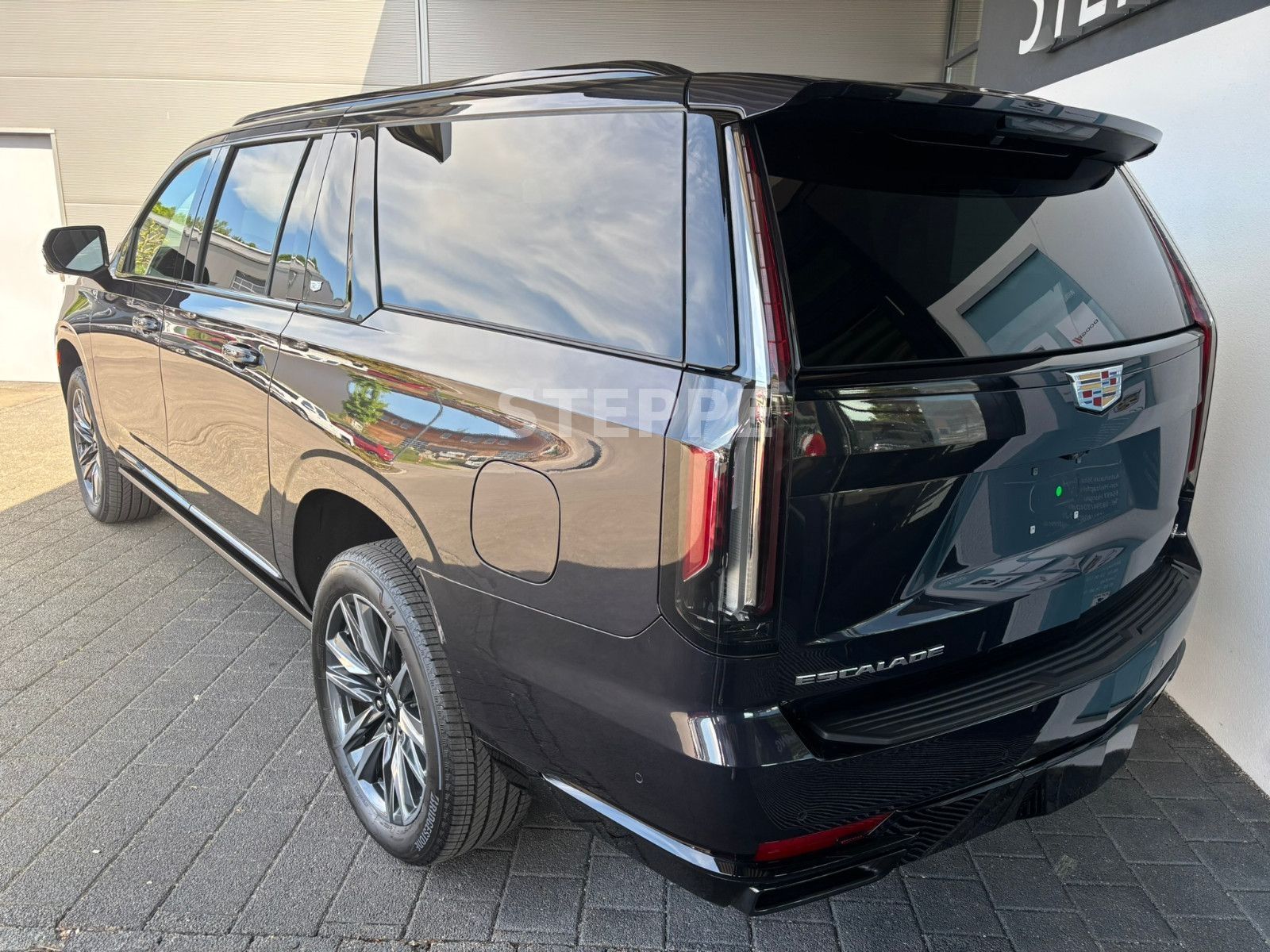 Cadillac Escalade 6.2 V8 ESV Sport Platinum EU-Navi AHK
