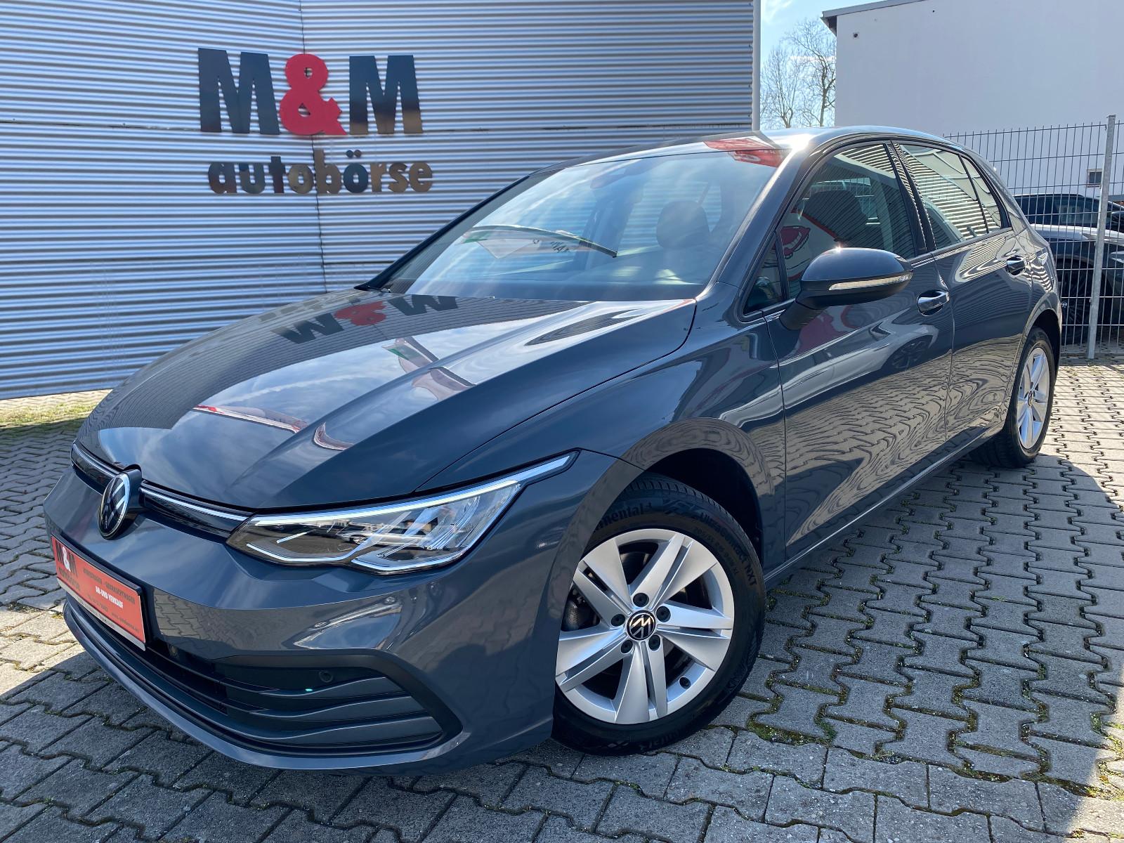 Volkswagen Golf VIII Lim. Life ACC/Kamera/Ambiente/Assisten