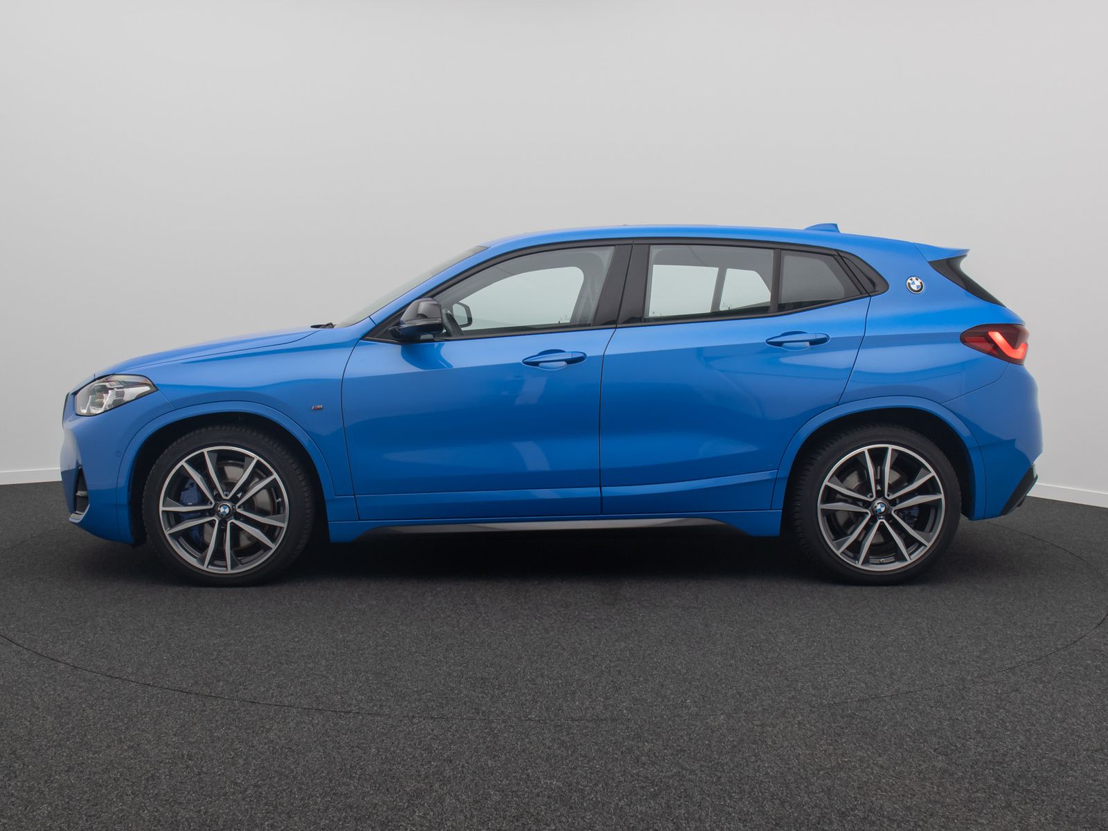 Fahrzeugabbildung BMW X2 M35i HUD DAB Kamera ACC Komfort Panorama HiFi