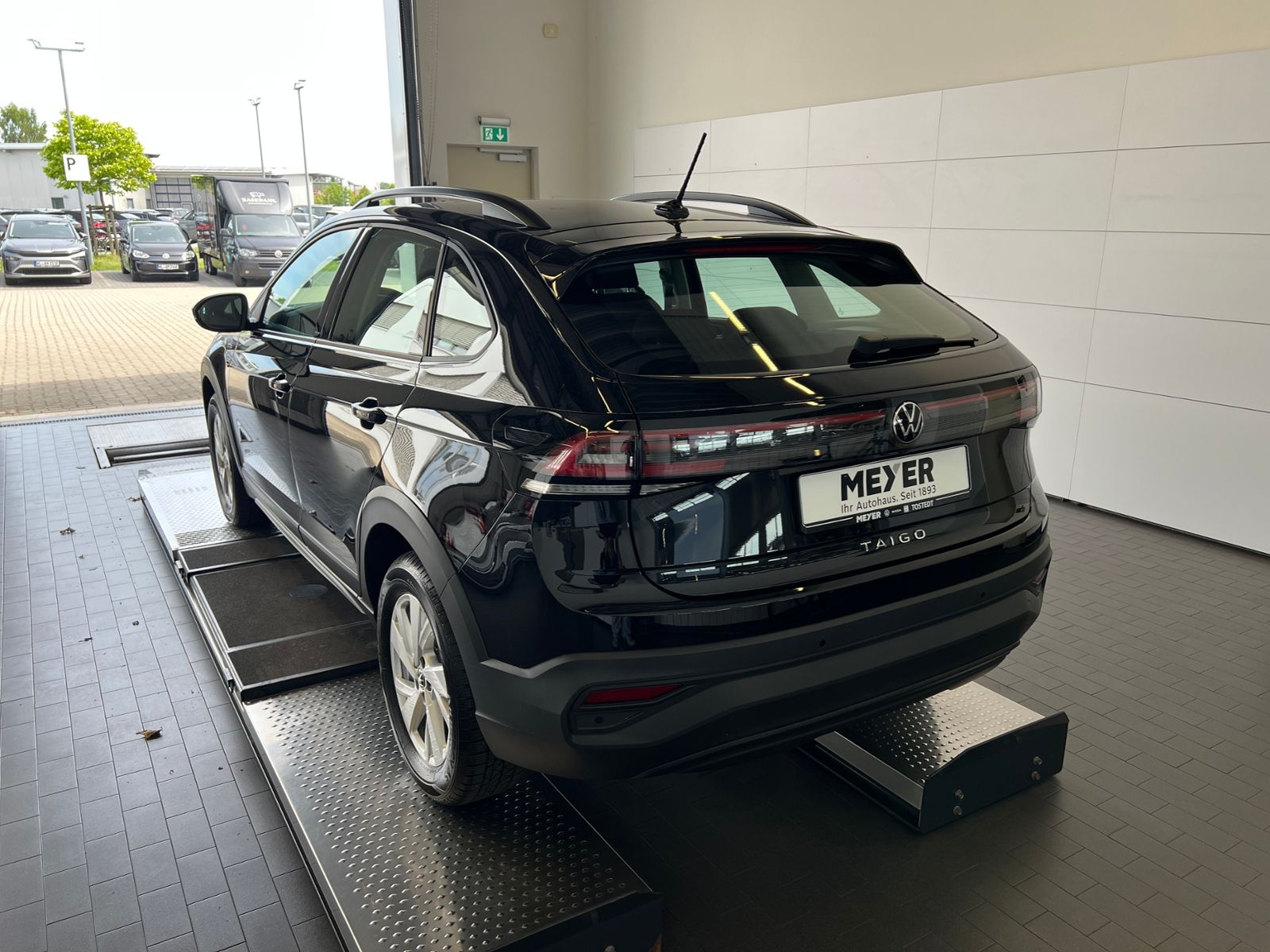 Fahrzeugabbildung Volkswagen Taigo Life 1,0 l TSI *LED, Climatronic, Sitzhzg.