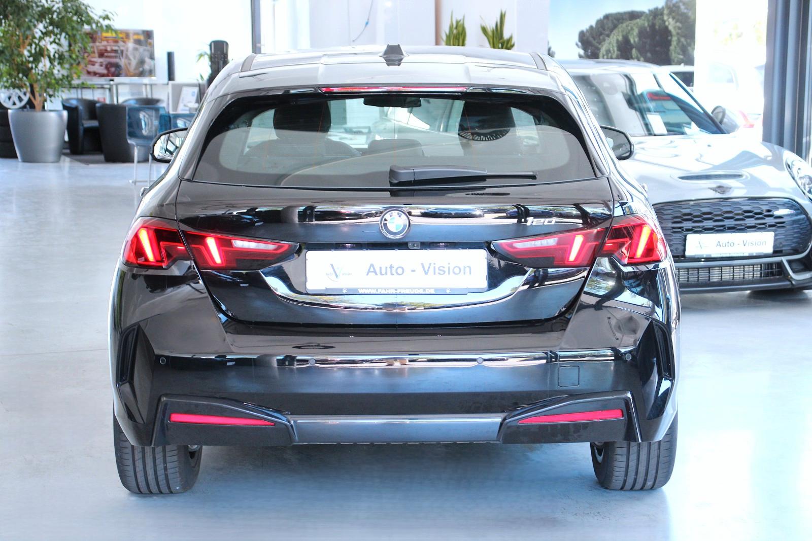 BMW 1 Series (F70) Shadow Line *LED*Kamera*Navi*Garantie, миниатюра 4