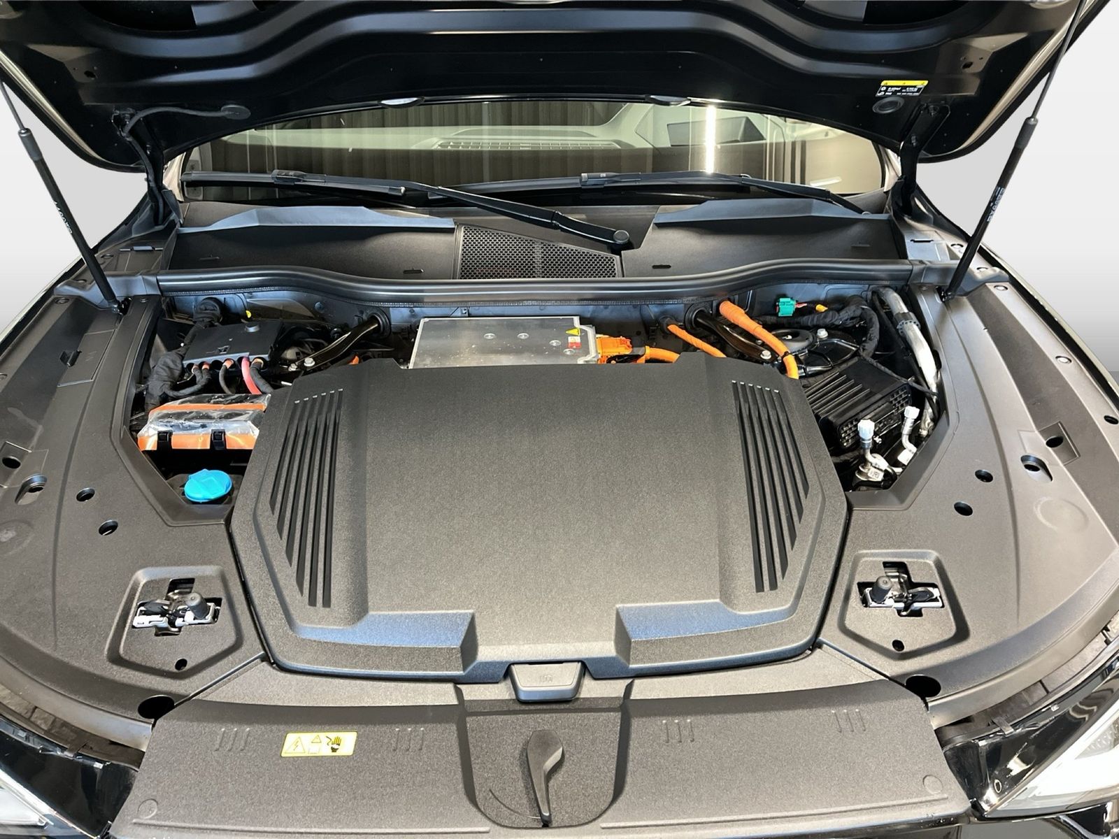 Audi Q8 e-tron - Bild 17