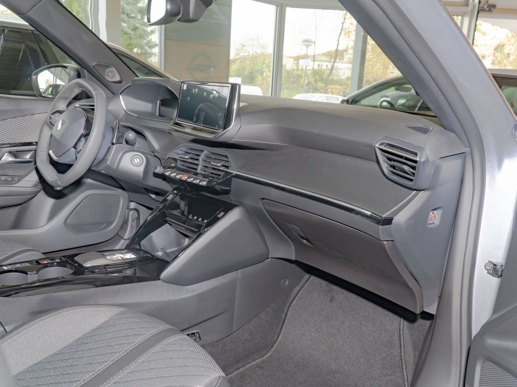 Peugeot 2008 - Bild 8