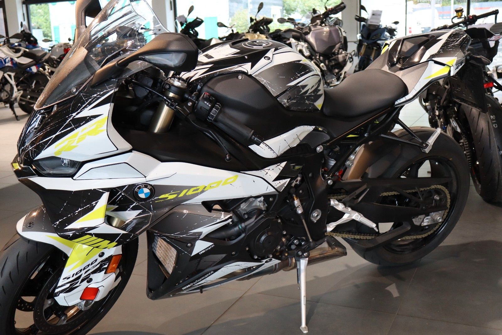 Fahrzeugabbildung BMW S 1000 RR mit Graphic Kit
