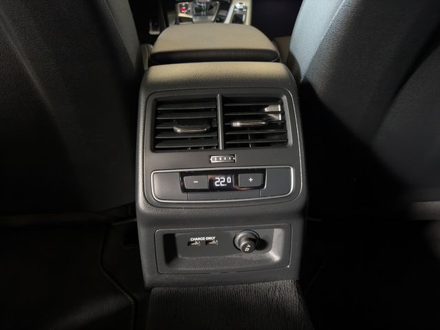 A4 Avant 40 2.0 TFSI quattro S line AHK ACC HUD