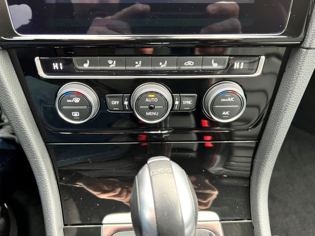 Golf GTI 2.0 TSI DSG LED Navi Leder Sitzheizung