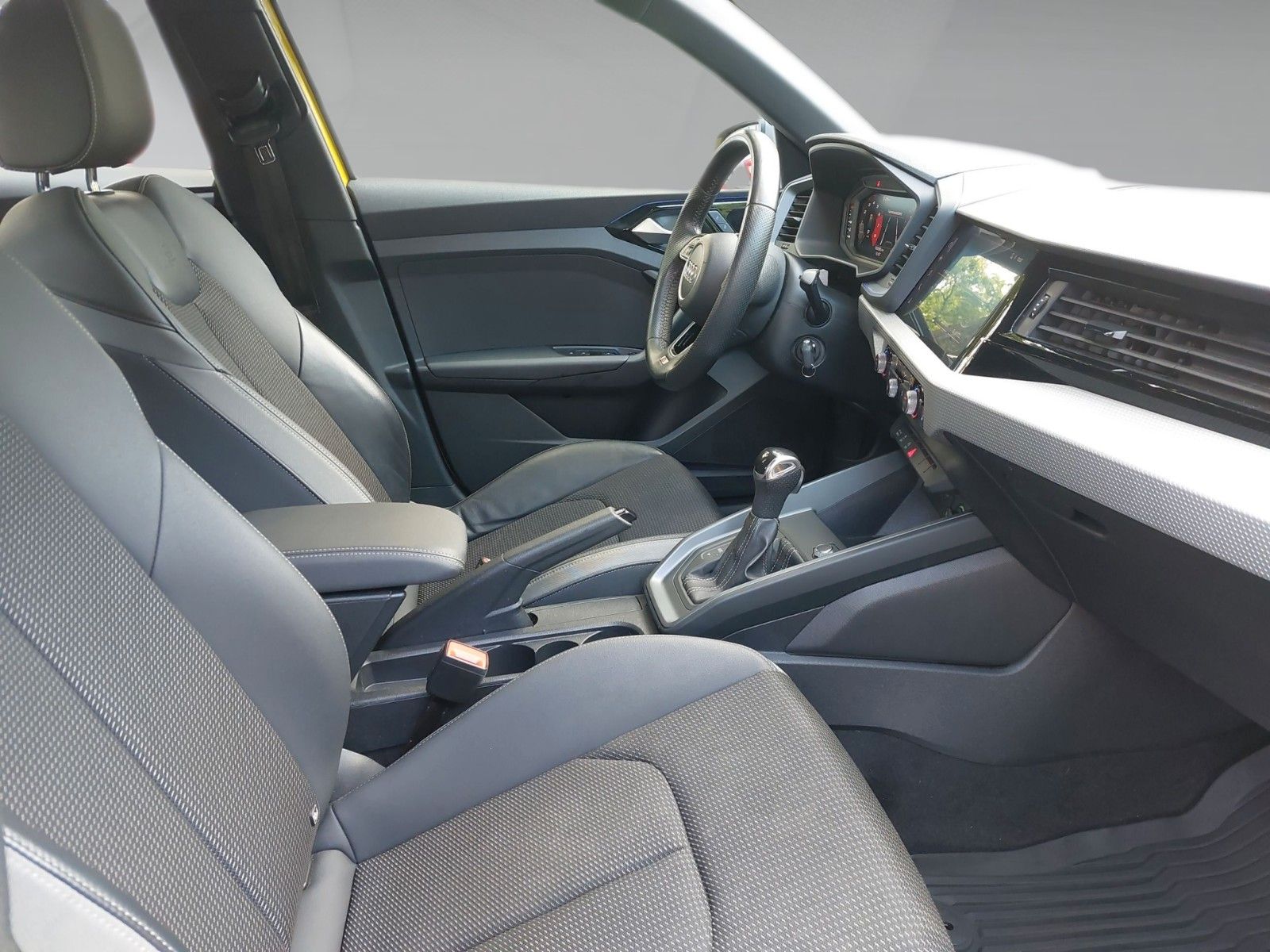 Audi SPORTBACK 40 TFSI S LINE LED SHZ SPORT-FAHRWERK – Bild 4