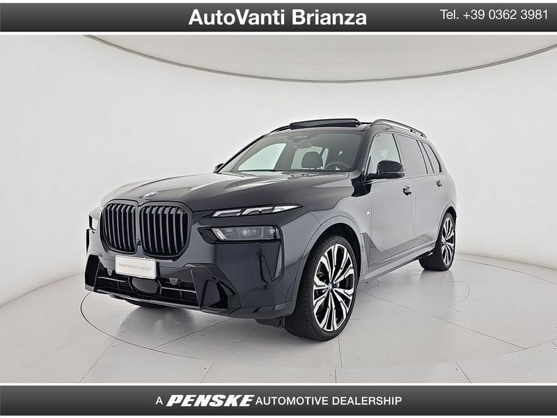 Image of BMW X7