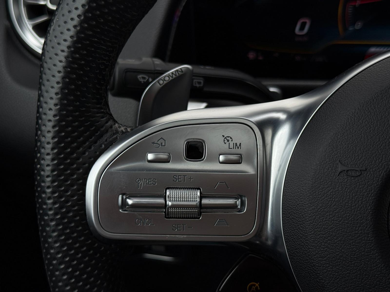 Mercedes-Benz GLB 4Matic ACC Burmester 360°K Pano Night, миниатюра 18