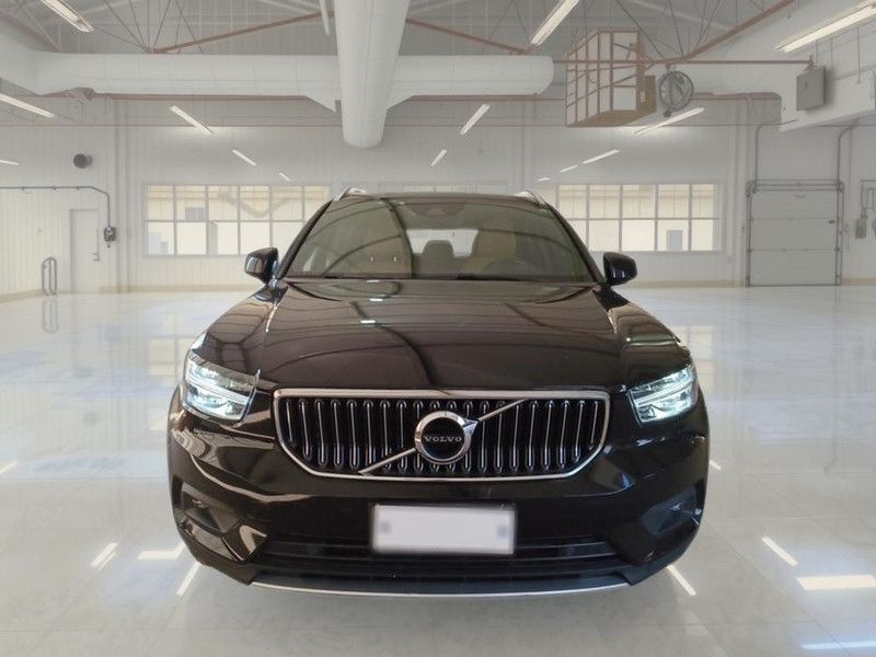 Volvo VOLVO XC40 B4 AWD AUTOMATICO INSCRIPTION SUV imagem 2