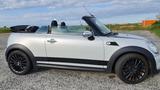 MINI Cooper Cabrio Cooper - MINI Cooper Cabrio aus 2011