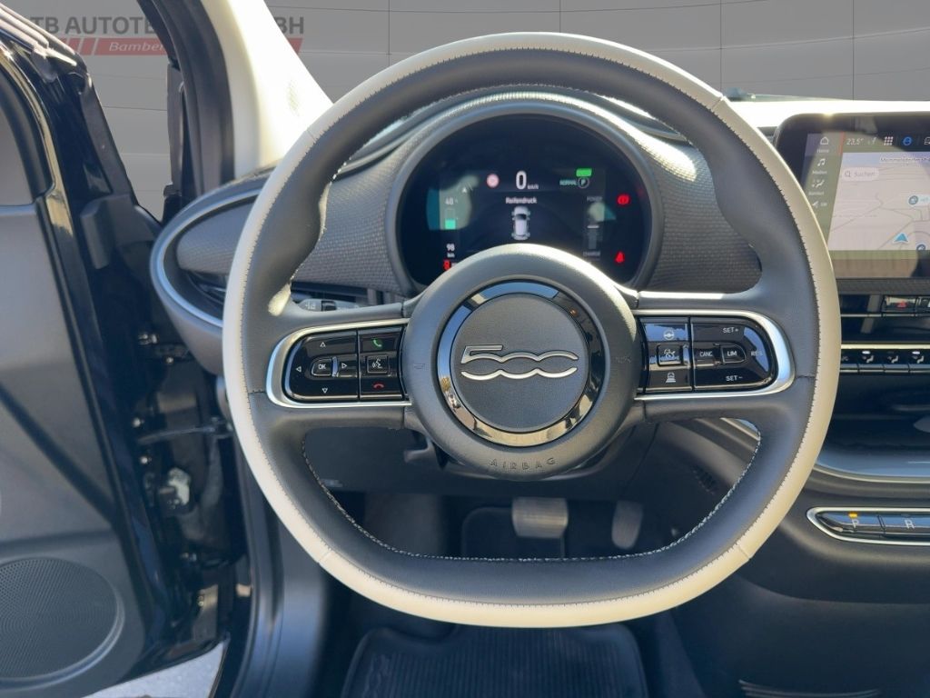 Fahrzeugabbildung Fiat 500 CABRIO LA PRIMA RÜCKFAHRKAMERA TOTWINKELASS