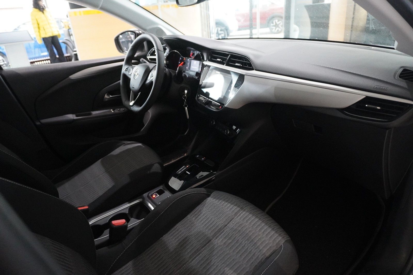 Fahrzeugabbildung Opel Corsa F 1.2T EDITION AT NAVI/LED/SPORT/TEMP/DAB+