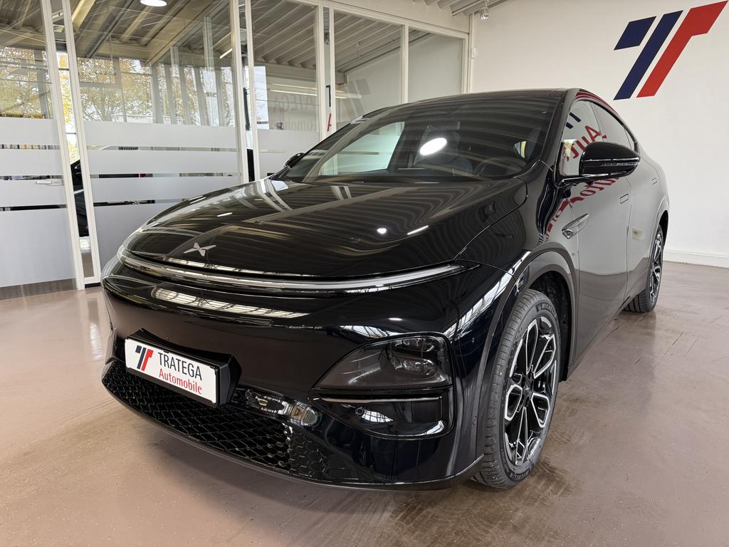 XPENG G6 AWD Performance Premiumsitze dunkelgrau