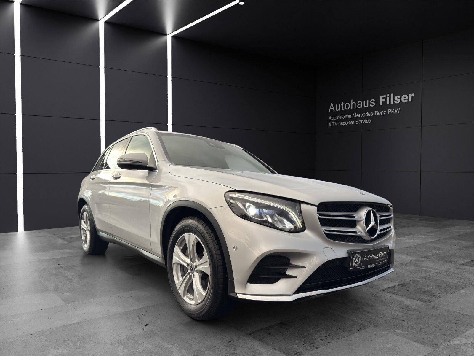 Mercedes-Benz GLC 220d*AMG*AHK*Kamera* Carplay*LED*el. Heck*