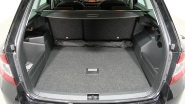 Skoda Fabia Combi Best Of 1.0 TSI PDC KAMERA GAR