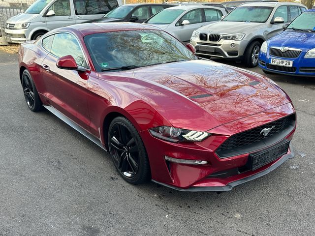 Ford Mustang2.3 ~RFK~LEDER~NAVI~APPLE