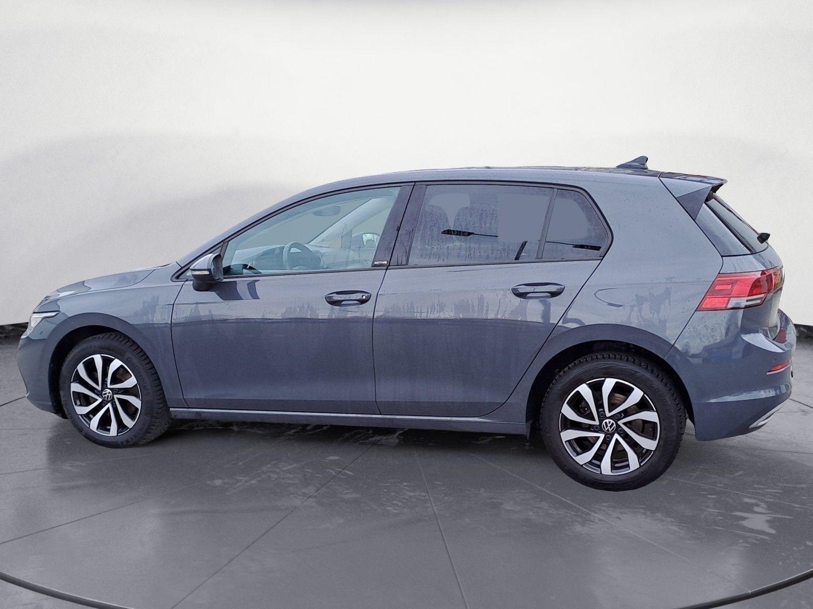 Volkswagen Golf 1.0 TSI Active *CAR-PLAY*NAVI*LED*