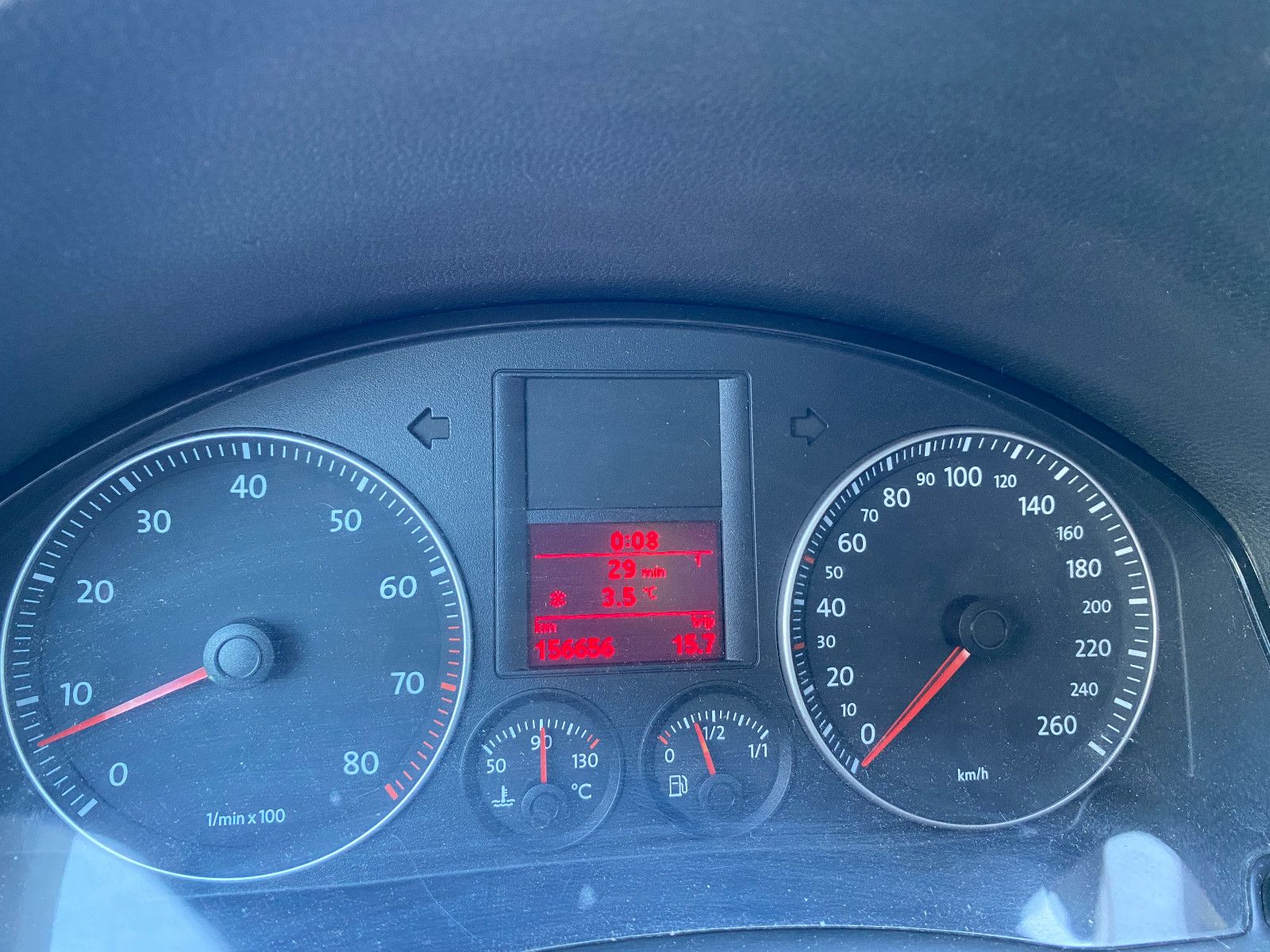 Fahrzeugabbildung Volkswagen Golf 1.4 TSI 90 kW 5-Türer
