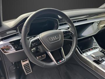 2022 AUDI A8 — миниатюра 13