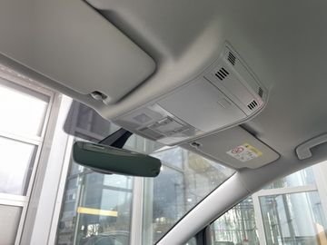 Volkswagen Golf VII Sportsvan 1.4 TSI Allstar *PDC*ALU*SHZ*