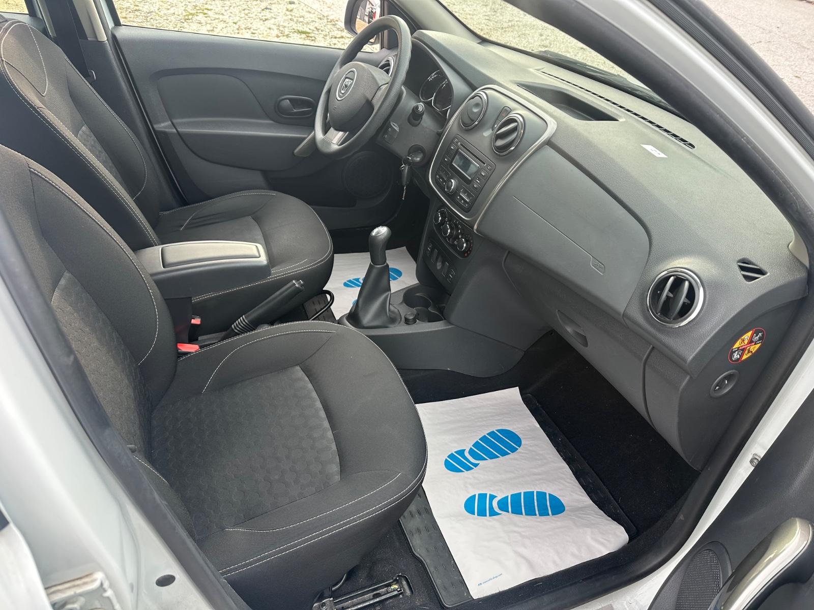 Dacia Logan 2015 — photo 8