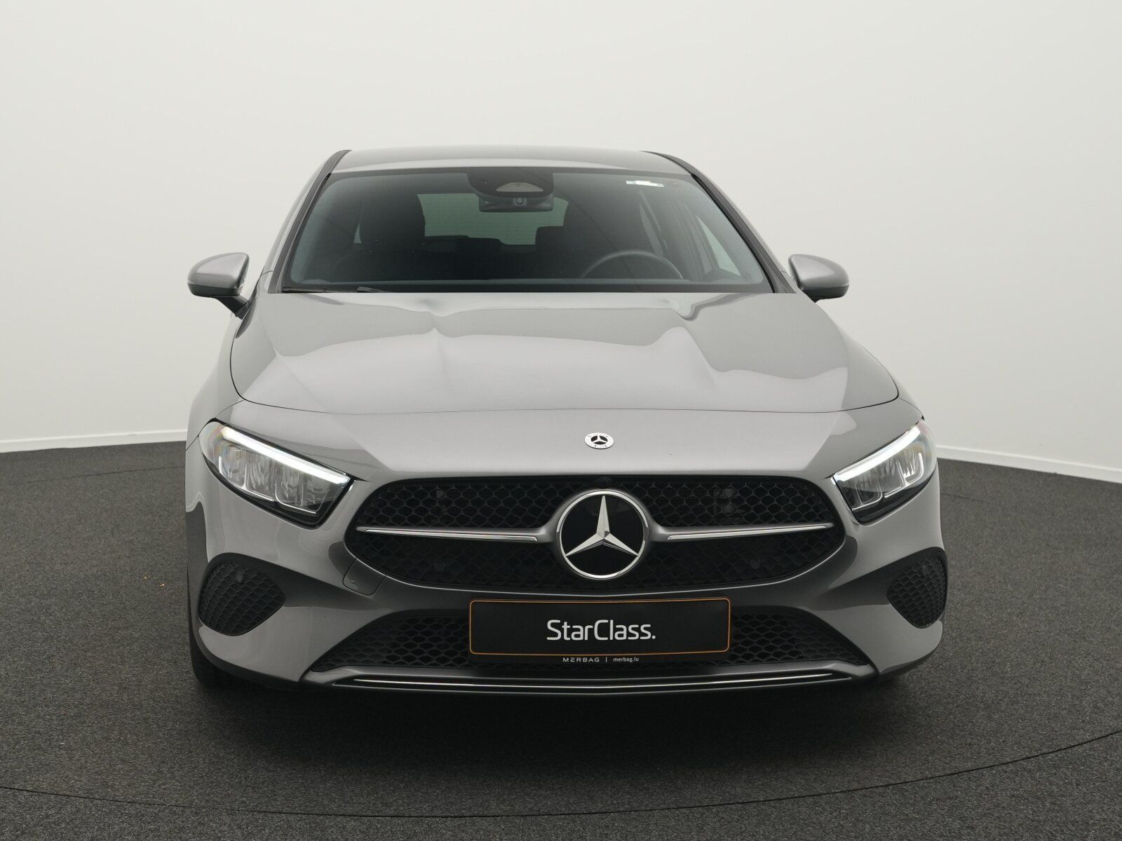 Mercedes-Benz A 180 d Progressive LED+Kamera+MBUX imagem 2