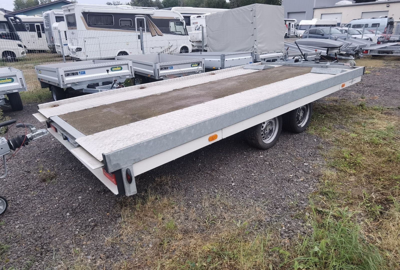 Fahrzeugabbildung Frankenstein AHK 4722-350 Fahrzeugtransporter 3500 kg