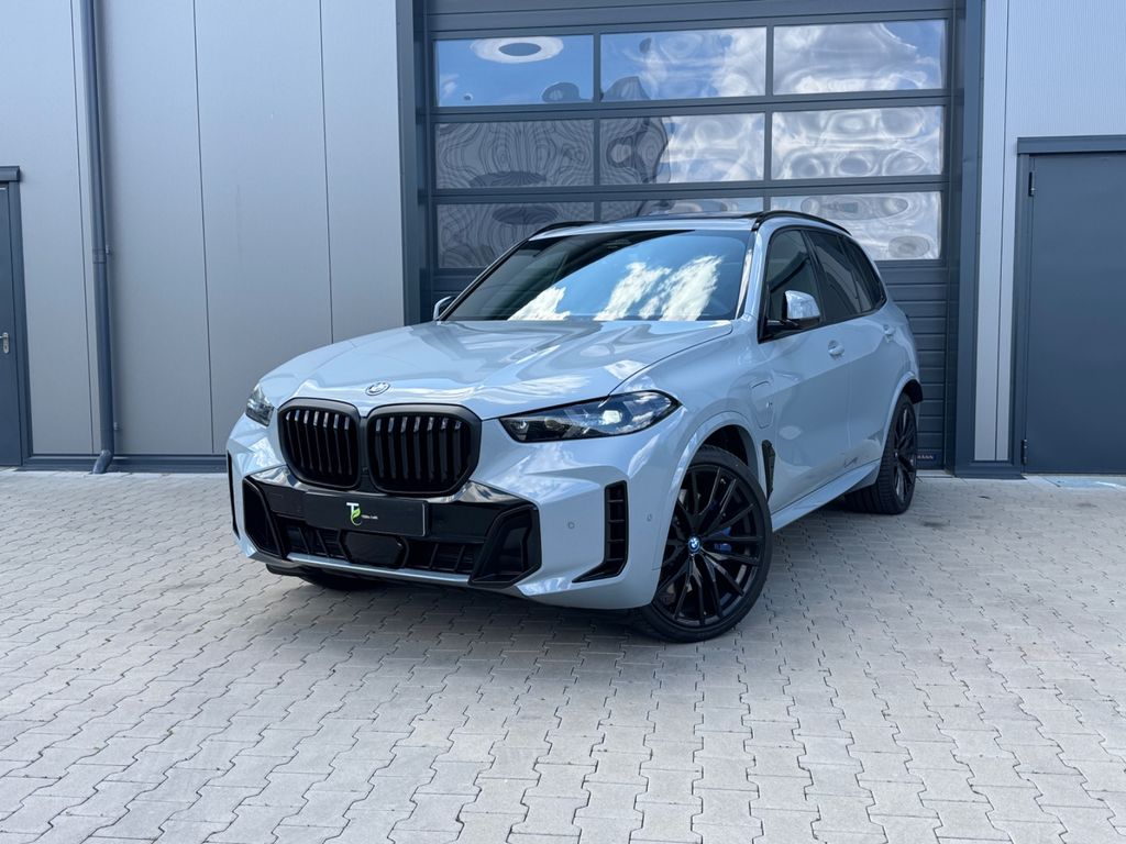 BMW X5 xDrive50e 1.Hand Pano HUD H&K M-Pro 360° 22