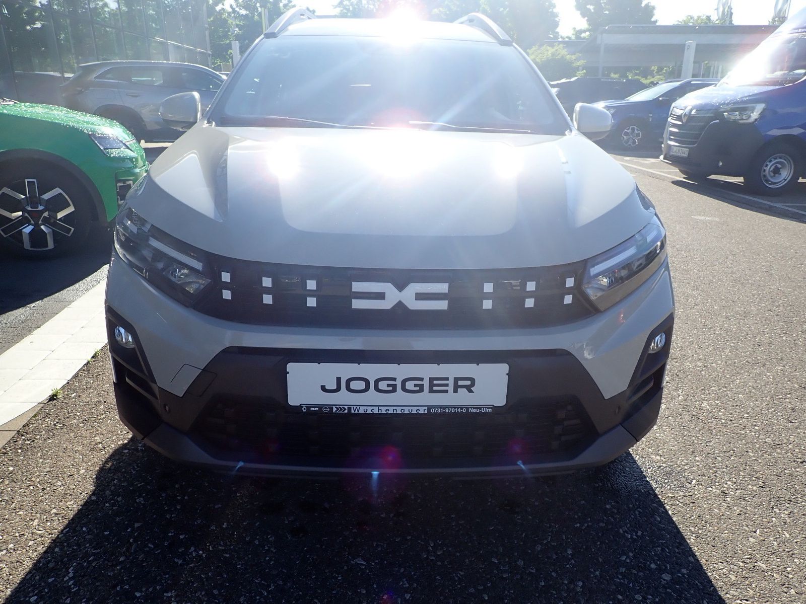 Fahrzeugabbildung Dacia Jogger Journey hybrid 155 7-Sitzer