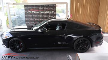 Ford Mustang - 2