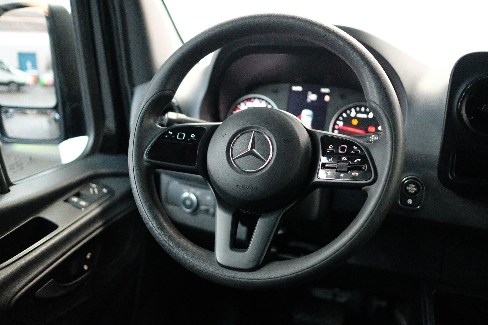 Fahrzeugabbildung Mercedes-Benz Sprinter Tourer 314 CDI 9-SITZER KLIMA+AUTOMATIK