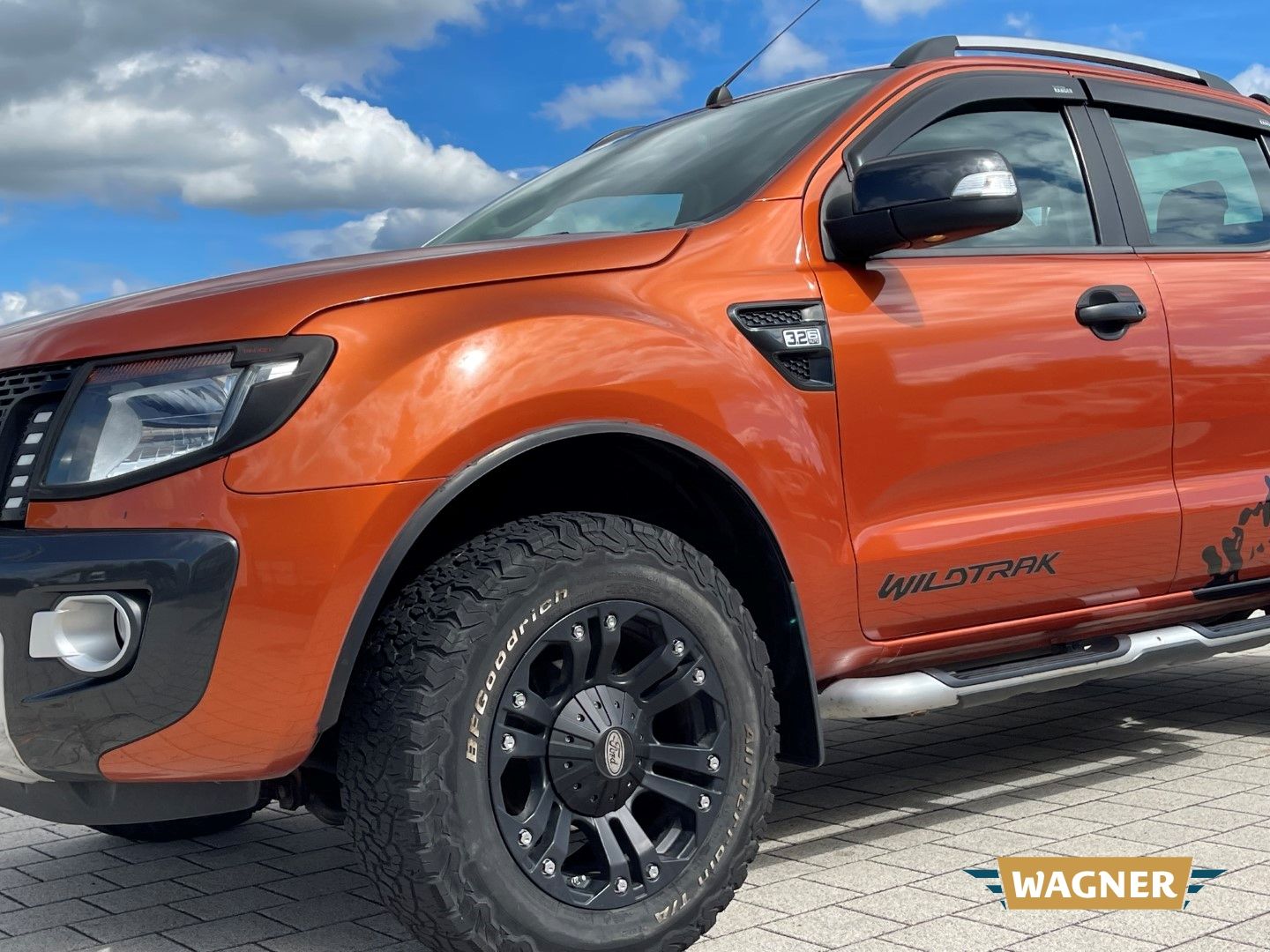 Fahrzeugabbildung Ford Ranger Wildtrak Doppelkabine 4x4 Automatik