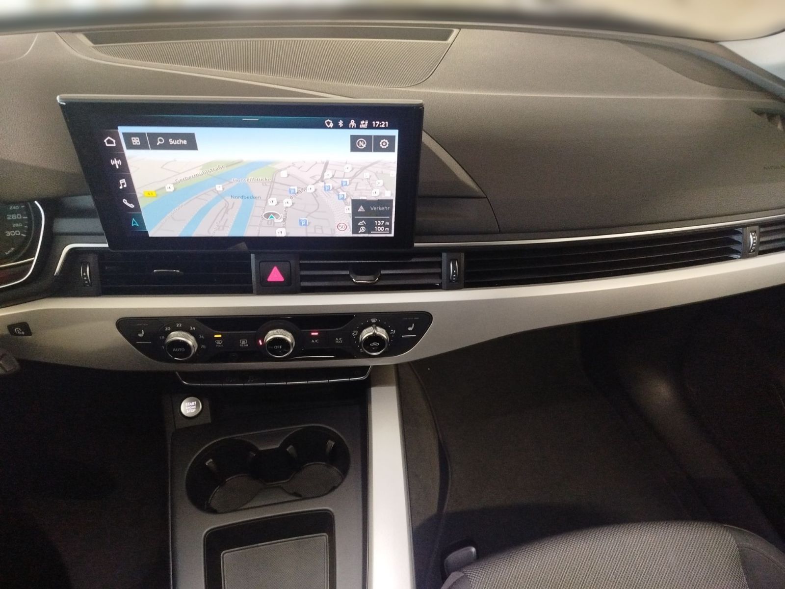 Audi A4 - Bild 10