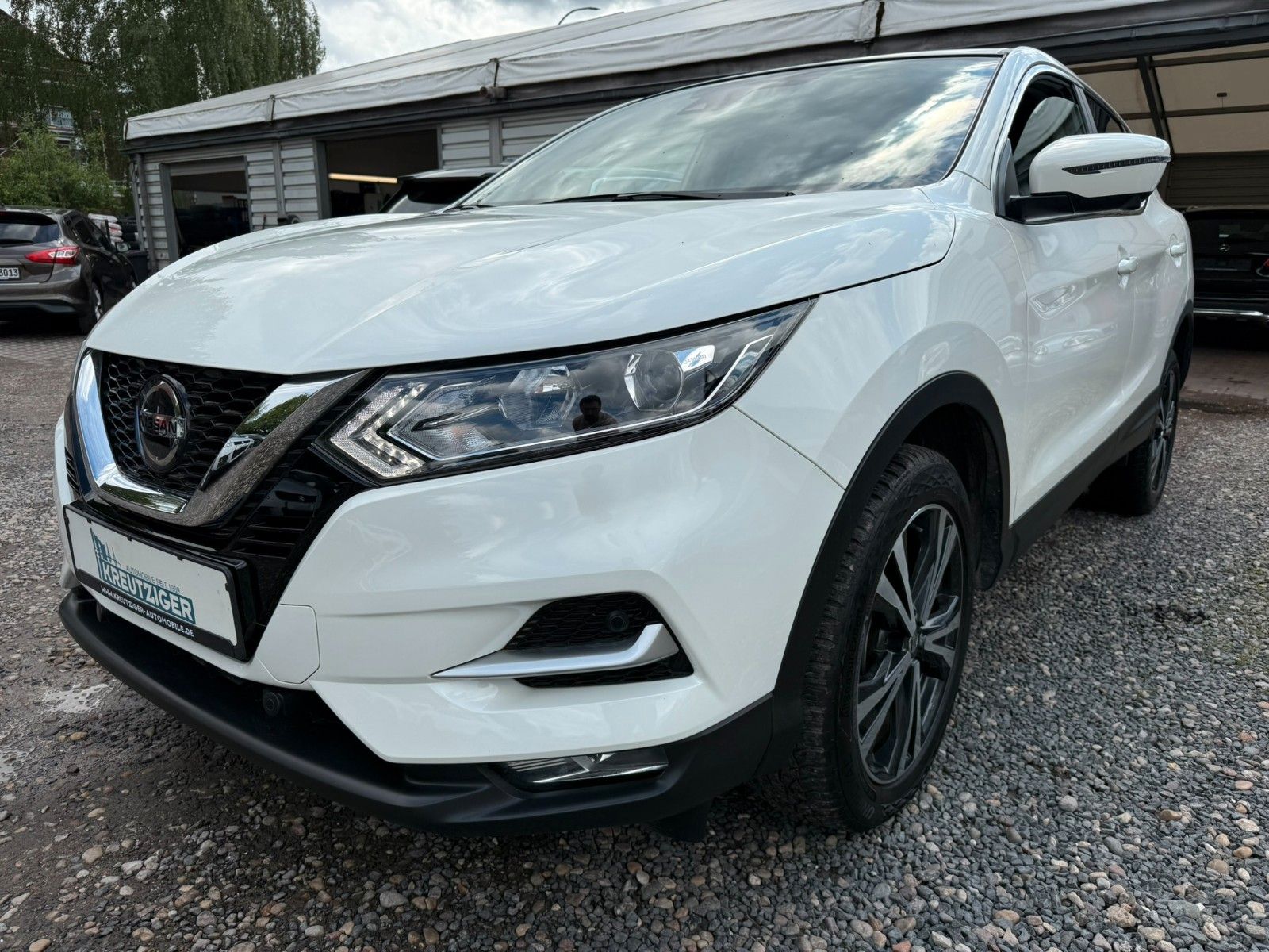 Fahrzeugabbildung Nissan Qashqai N-Connecta 4x4