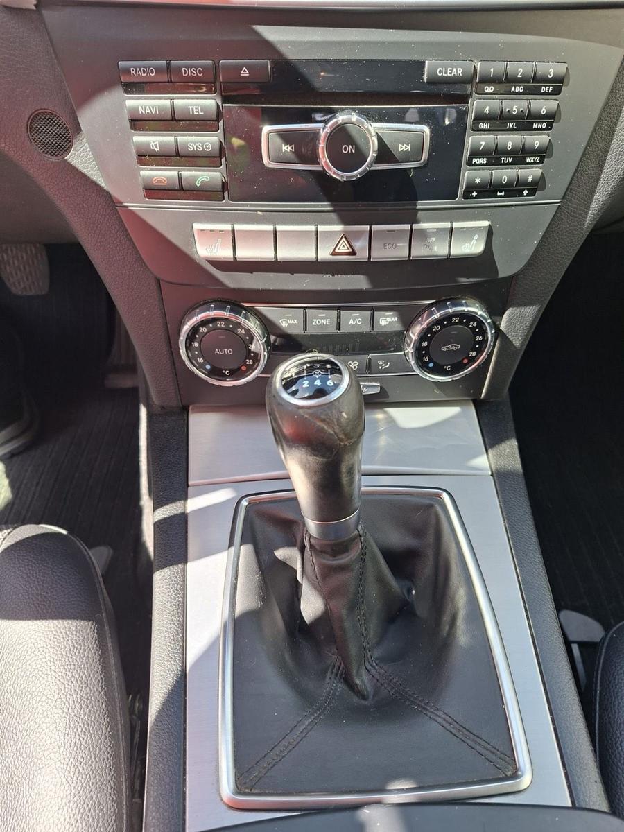 Mercedes-Benz C180 2012 — photo 5