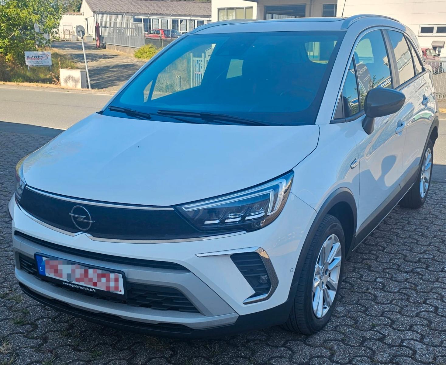 Opel Crossland (X)