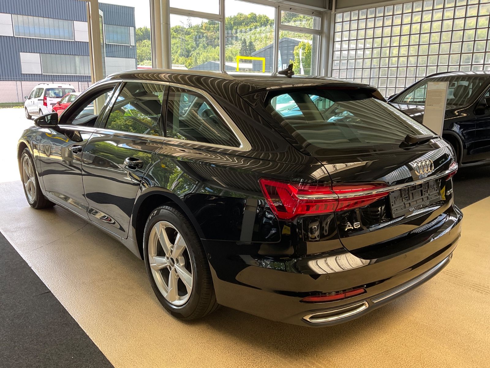 Fahrzeugabbildung Audi A6 Avant 40 TDI sport * VOLL-LED* 360 KAMERA*