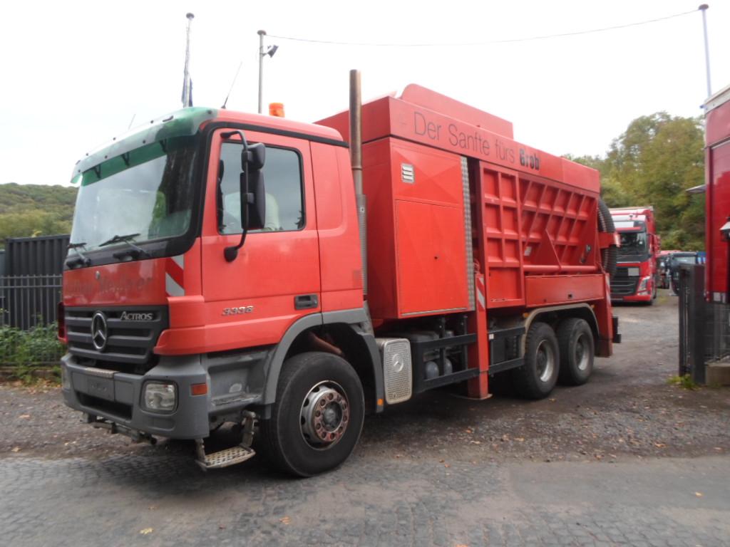Mercedes-Benz 3336/6x4/SAUGBAGGER RSP
