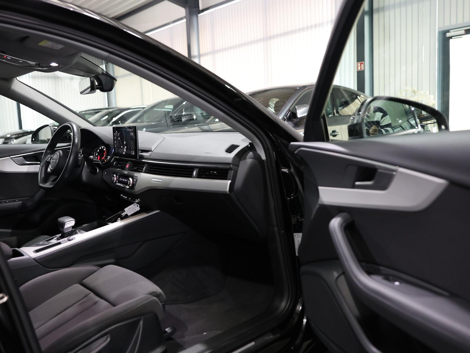 Audi A4 Avant 45 TFSI QUATTRO ADVANCED / LED, 3-ZONEN