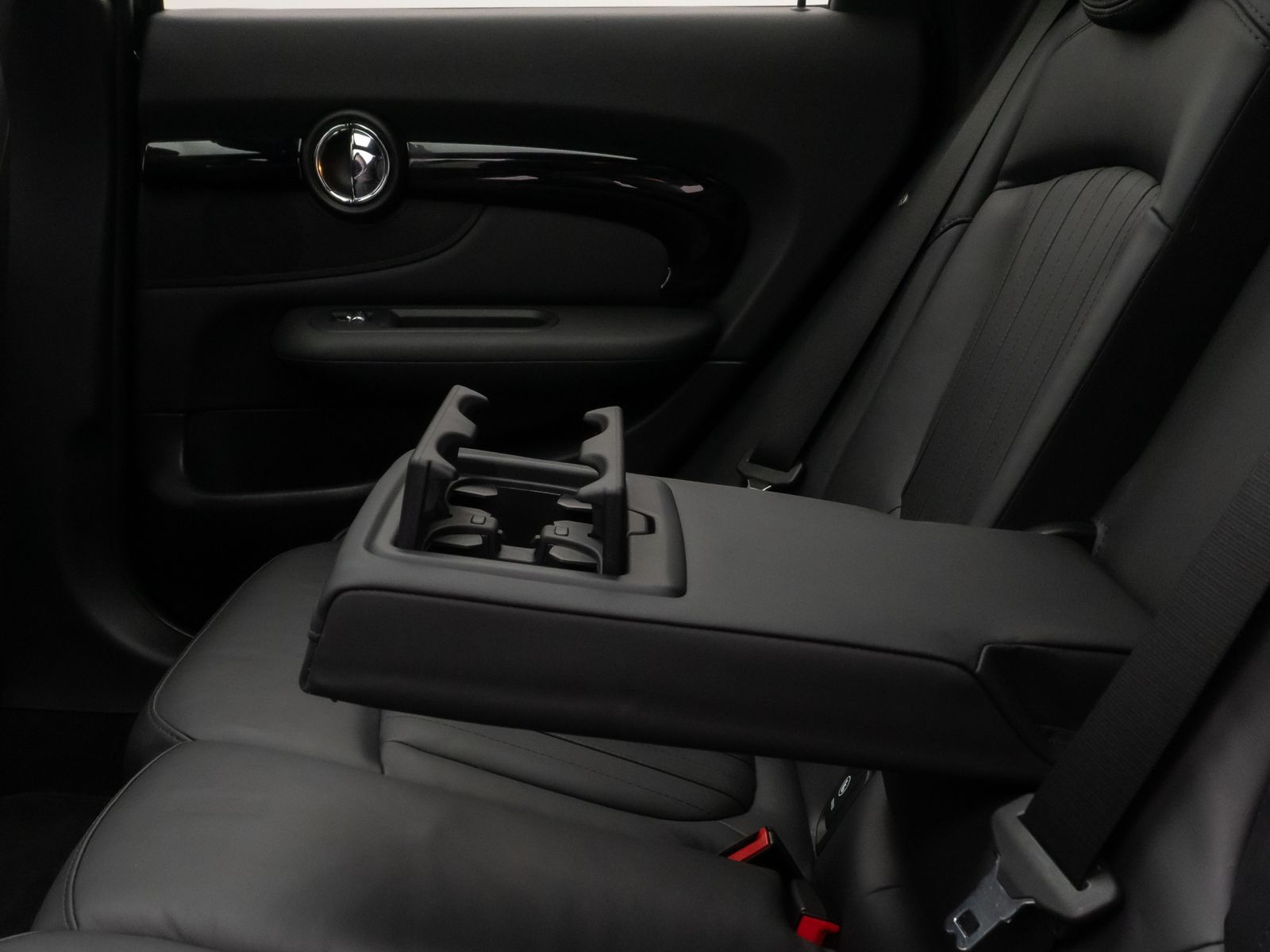 Fahrzeugabbildung MINI Cooper S Clubman JCWKS Panorama Kamera HUD Voll