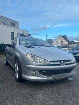 Peugeot 206CC Cabrio 109PS Klimaautomatik ... - Peugeot 206 Cabrio Ps mit Benzin-Antrieb