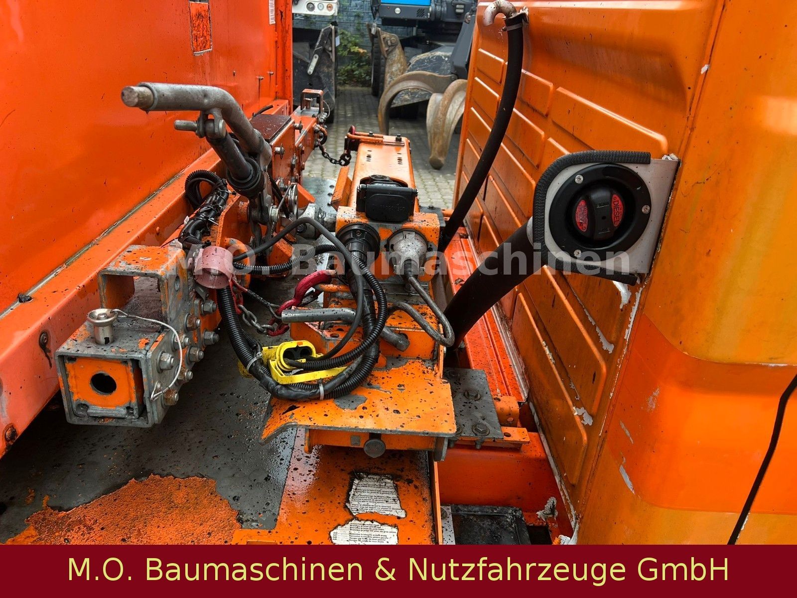 Fahrzeugabbildung Peugeot Boxer / 4x2 / 3 Achser / Kipper /